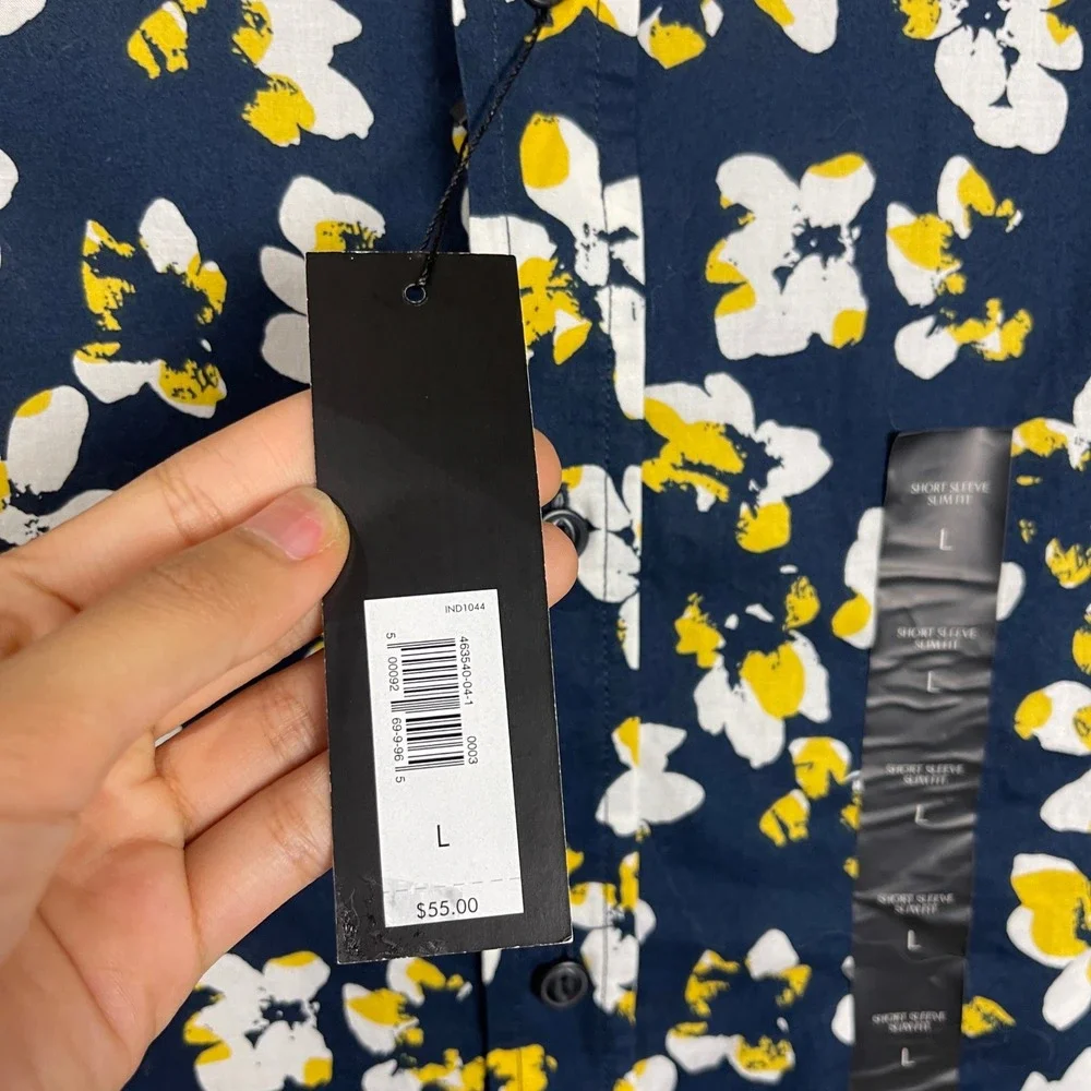 Banana Republic item comes